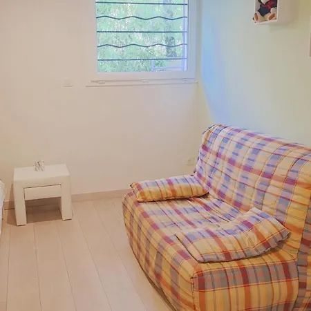 Holiday For 6 With Garden Apartmán